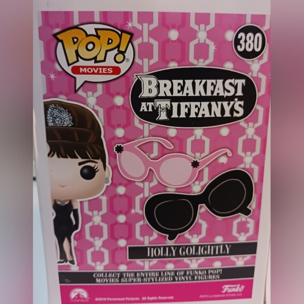 PoP! Movies "380 "Breakfast At Tiffanys" Holly Golightly Figure - Picture 3 of 4